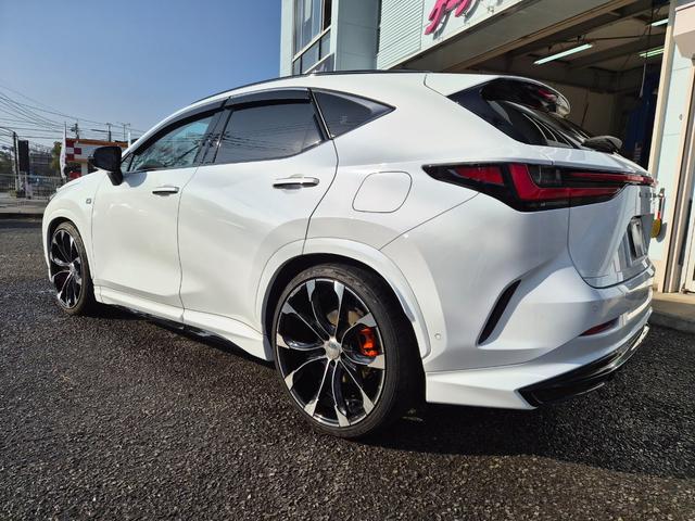 NX NX350h Fスポーツ フルセグTVBluetooth・ETC2.0・デジタルインナーミラー・TRDエアロ・パノラミックルーフ・全方位カメラ・3眼LEDライト・アドバンスパーク・シートヒーター(8枚目)