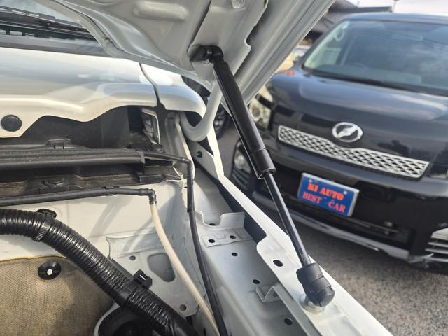 �����E�{���l�b�g�_���p�[