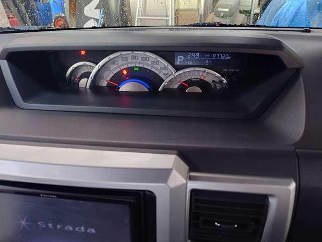 ��p�̓h���u�[�X�ɂāA���q�l���������Ă���������悤�����ȃL�Y����傫�ȉ��݂܂ňꐶ�����ɔ��E�h���������܂��B