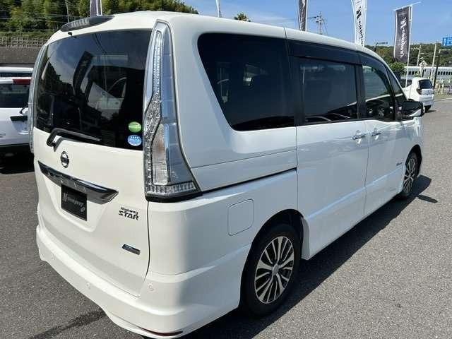 セレナ ハイウェイスター　Ｖセレクション＋セーフティ　ＳＨＶ（8枚目）