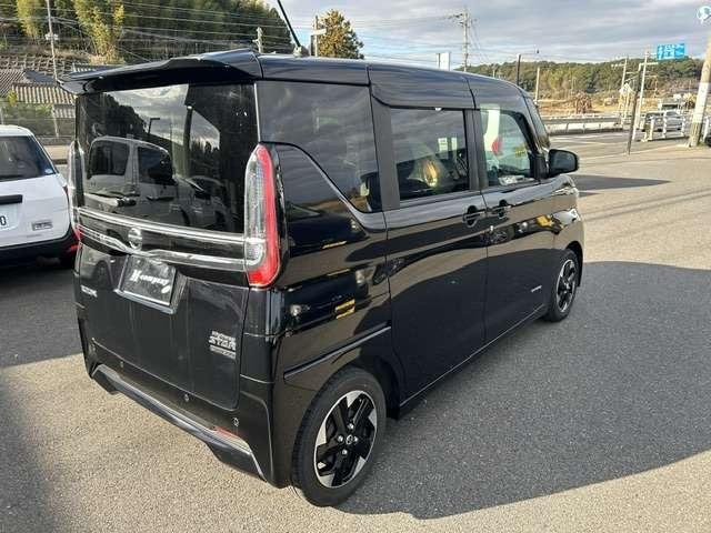 ルークス ハイウェイスター　Ｘ　プロパイロットエディション　純正９インチナビ　両側電動スライドドア　アラウンドビューモニター　ＥＴＣ　ドライブレコーダー　純正アルミホイール　フルセグＴＶ（8枚目）