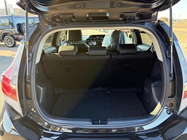 アクア Ｇ　Ｇ’ｓ　純正アルミホイール　ＥＴＣ　バックカメラ（9枚目）