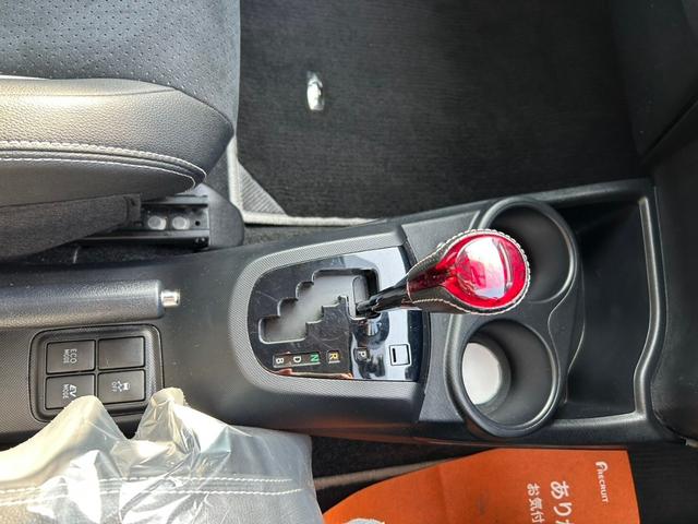 アクア Ｇ　Ｇ’ｓ　純正アルミホイール　ＥＴＣ　バックカメラ（21枚目）