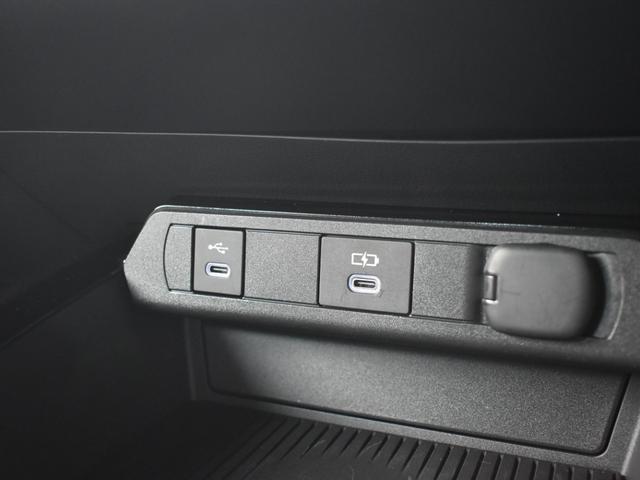 プリウス Ｇ　ＴＯＹＯＴＡセーフティーセンス／純正ディスプレイオーディオ／バックモニター／フルセグＴＶ／Ｂｌｕｅｔｏｏｔｈ／プリクラッシュセーフティーシステム／クリアランスソナー／ＰＤＡ／ＢＳＭ／ＲＣＴＡ／ＲＣＤ（33枚目）