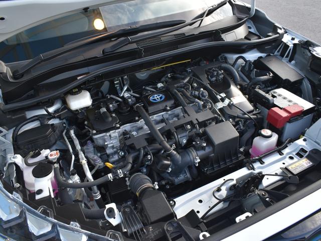 カローラクロス ハイブリッド　Ｚ　衝突被害軽減ブレーキ／９インチディスプレイオーディオ／バックモニター／Ｂｌｕｅｔｏｏｔｈ／プッシュスタート／前席シートヒーター／前席パワーシート／ＬＥＤヘッドランプ／パワーバックドア（14枚目）