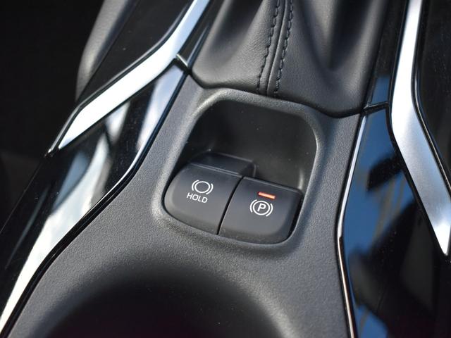 カローラクロス ハイブリッド　Ｚ　衝突被害軽減ブレーキ／９インチディスプレイオーディオ／バックモニター／Ｂｌｕｅｔｏｏｔｈ／プッシュスタート／前席シートヒーター／前席パワーシート／ＬＥＤヘッドランプ／パワーバックドア（27枚目）
