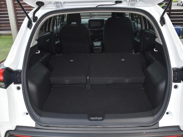 ノート X Eパワー/衝突軽減ブレーキ/全方位モニター/バックモニター/デジタルインナーミラー/社外ナビ/Bluetooth/フルセグTV/プッシュスタート/スマートキー2個/ETC/オートエアコン(19枚目)