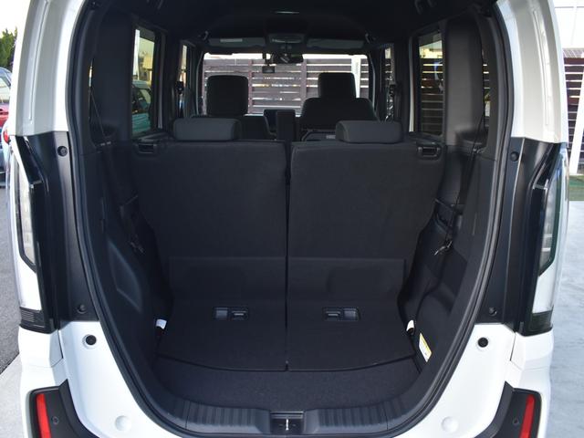 Ｎ－ＢＯＸカスタム ベースグレード　８インチＨｏｎｄａＣＯＮＮＥＣＴナビ／Ｂｌｕｅｔｏｏｔｈ／フルセグＴＶ／バックモニター／ＥＴＣ／ホンダセンシング／両側電動スライドドア／前席シートヒーター／クリアランスソナー／電子パーキング（18枚目）