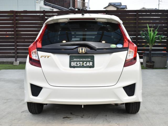 フィット 13G・Sパッケージ 衝突被害軽減ブレーキ/社外ナビ/Bluetooth/フルセグTV/バックモニター/ETC/プッシュスタート/クルーズコントロール/横滑り防止装置/オートエアコン/スマートキー2個/パドルシフト(12枚目)