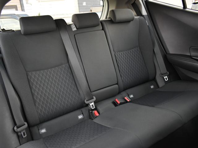 アクア Ｚ　純正１０．５ディスプレイオーディオ／Ｂｌｕｅｔｏｏｔｈ／全方位モニター／バックモニター／ＡＣ１００Ｖ／プッシュスタート／クリアランスソナー／アダプティブクルーズコントロール／オプションスペアタイヤ有（18枚目）