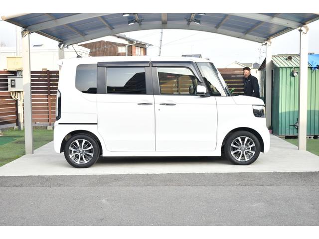 N-BOX ベースグレード 8インチHondaCONNECTナビ/Bluetooth/フルセグTV/バックモニター/ホンダセンシング/両側電動スライドドア/前席シートヒーター/クリアランスソナー/電子パーキング/スマートキー2個(8枚目)