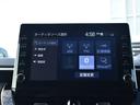 ハイブリッド　Ｚ　衝突被害軽減ブレーキ／９インチディスプレイオーディオ／バックモニター／Ｂｌｕｅｔｏｏｔｈ／プッシュスタート／前席シートヒーター／前席パワーシート／ＬＥＤヘッドランプ／パワーバックドア（24枚目）