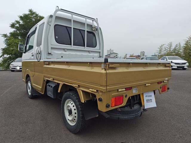 スーパーキャリイ Ｘ　４ＷＤ　オートマ車　ＥＴＣ　パワーウィンドウ　エアコン　パワーステアリング　衝突軽減ブレーキ　三方開　積載可能量３５０ｋｇ（8枚目）