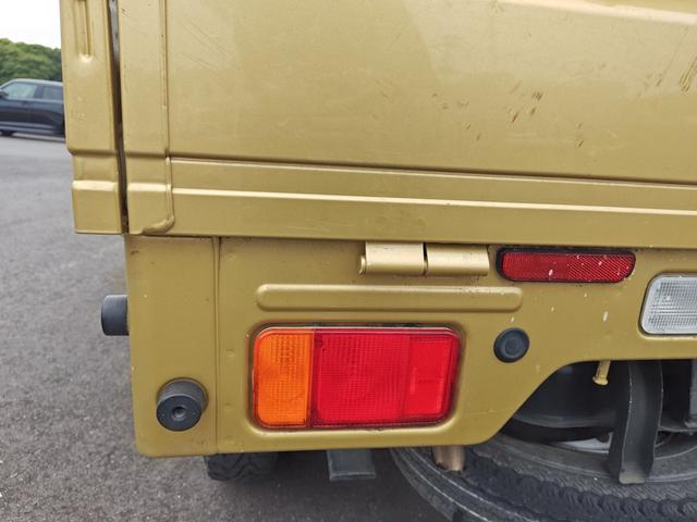 スーパーキャリイ Ｘ　４ＷＤ　オートマ車　ＥＴＣ　パワーウィンドウ　エアコン　パワーステアリング　衝突軽減ブレーキ　三方開　積載可能量３５０ｋｇ（11枚目）