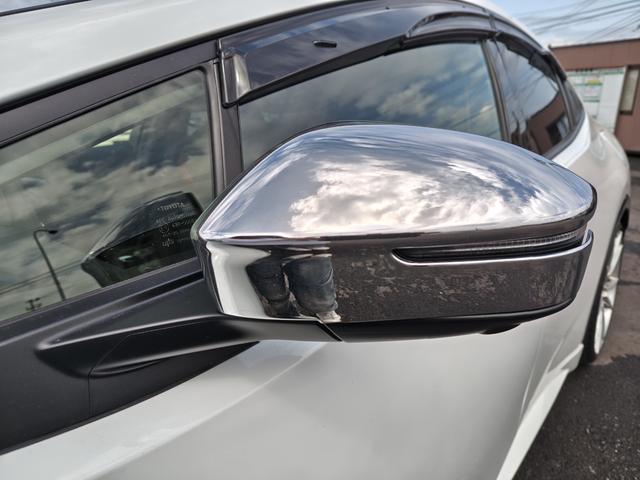 プリウス Ｚ　　（ＰＨＥＶ）　ナビ地デジＴＶ　バックカメラ　デジタルインナーミラー　ＥＴＣ　スマートキー　プッシュスターター　アダクティブクルーズコントロール　パワーバックドア　ＬＥＤヘッドライト　エアロ　社外アルミホイール（17枚目）