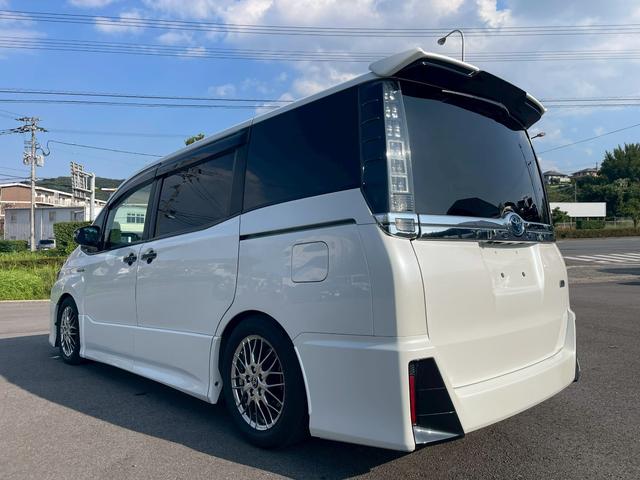 ヴォクシー ハイブリッドZS 煌II(6枚目)