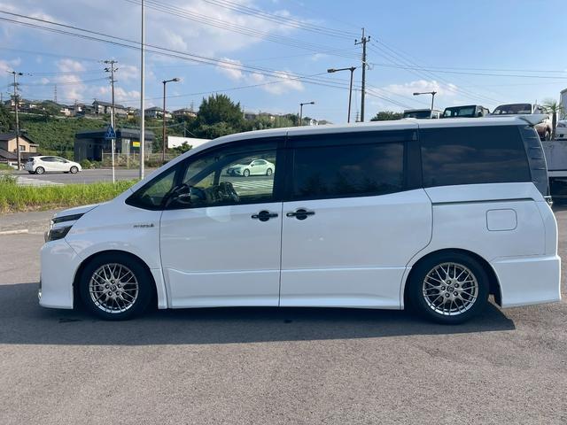 ヴォクシー ハイブリッドZS 煌II(9枚目)