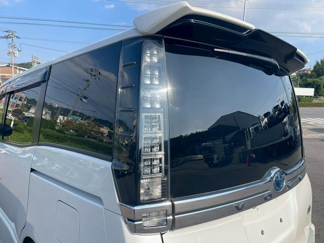 ヴォクシー ハイブリッドZS 煌II(12枚目)