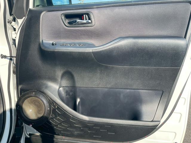 ヴォクシー ハイブリッドZS 煌II(32枚目)