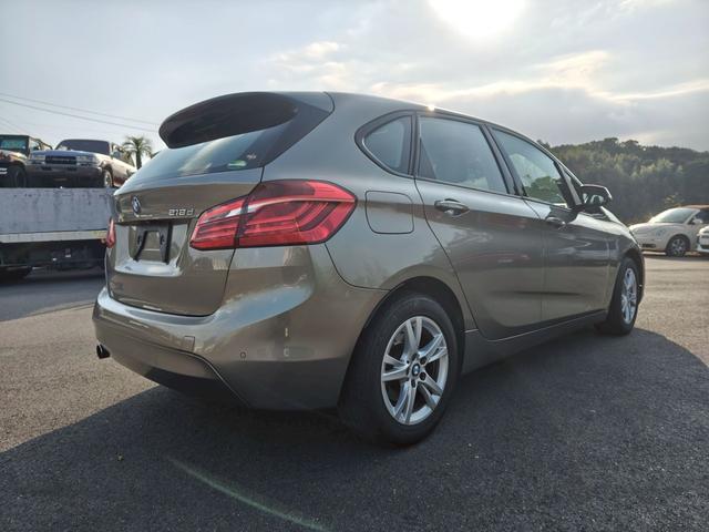 ご来店の際は事前連絡をお願い致します