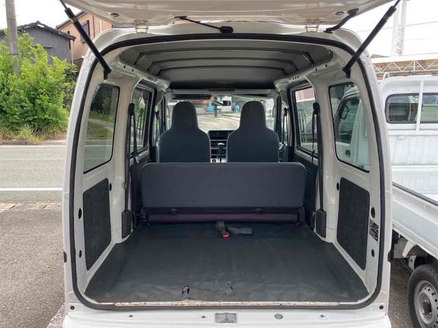 ハイゼットカーゴ 　軽バン　ＡＴ　両側スライドドア　キーレスエントリー　アルミホイール　エアコン　パワーウィンドウ　運転席エアバッグ　助手席エアバッグ（22枚目）