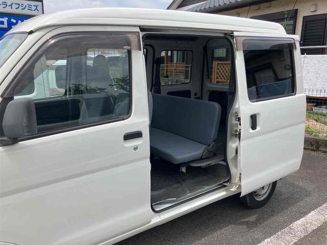 ハイゼットカーゴ 　軽バン　ＡＴ　両側スライドドア　キーレスエントリー　アルミホイール　エアコン　パワーウィンドウ　運転席エアバッグ　助手席エアバッグ（28枚目）