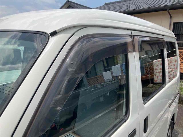 ハイゼットカーゴ 　軽バン　ＡＴ　両側スライドドア　キーレスエントリー　アルミホイール　エアコン　パワーウィンドウ　運転席エアバッグ　助手席エアバッグ（30枚目）
