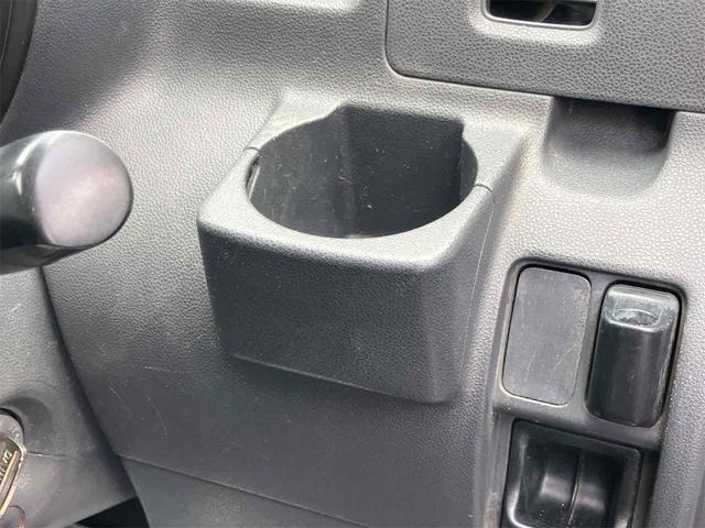 ハイゼットカーゴ 　軽バン　ＡＴ　両側スライドドア　キーレスエントリー　アルミホイール　エアコン　パワーウィンドウ　運転席エアバッグ　助手席エアバッグ（39枚目）