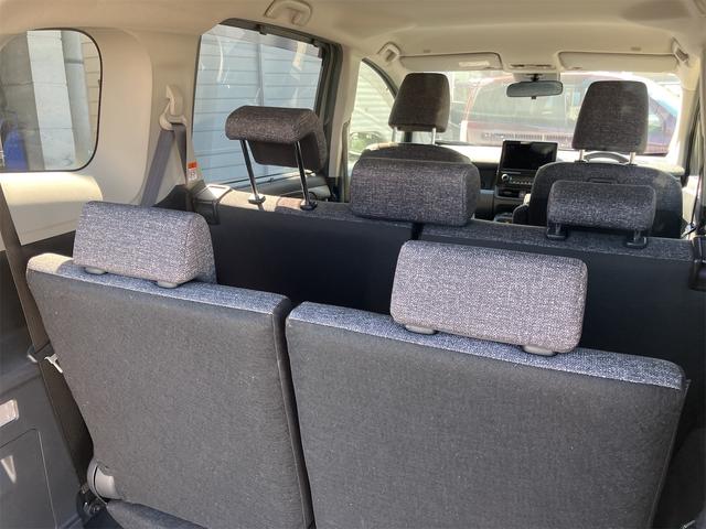 シエンタ ハイブリッドＺ　ＥＴＣ　バックカメラ　ナビ　ＴＶ　クリアランスソナー　オートクルーズコントロール　レーンアシスト　衝突被害軽減システム　両側電動スライドドア　オートマチックハイビーム　オートライト　ＬＥＤヘッドランプ（32枚目）