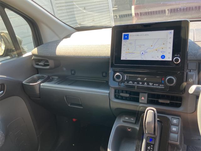 シエンタ ハイブリッドＺ　ＥＴＣ　バックカメラ　ナビ　ＴＶ　クリアランスソナー　オートクルーズコントロール　レーンアシスト　衝突被害軽減システム　両側電動スライドドア　オートマチックハイビーム　オートライト　ＬＥＤヘッドランプ（41枚目）