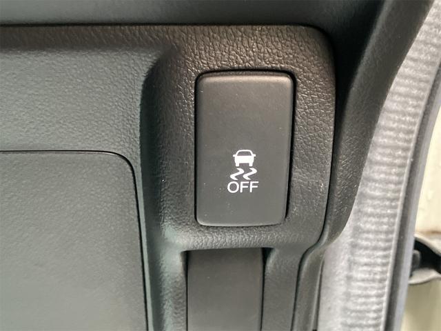 Ｎ－ＢＯＸカスタム Ｇ・ターボパッケージ　ドライブレコーダー　ＥＴＣ　両側電動スライドドア　ナビ　ＴＶ　オートクルーズコントロール　オートライト　ＨＩＤ　スマートキー　アイドリングストップ　電動格納ミラー　ＣＶＴ　盗難防止システム　ＡＢＳ（24枚目）