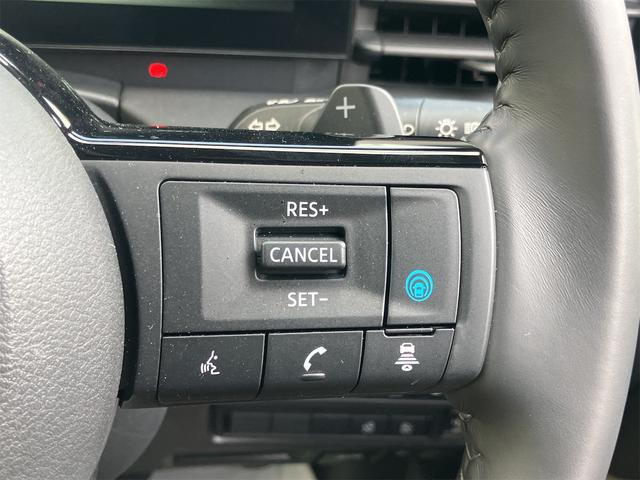 セレナ ハイウェイスターＶ　ＥＴＣ　全周囲カメラ　ナビ　ＴＶ　クリアランスソナー　オートクルーズコントロール　衝突被害軽減システム　両側電動スライドドア　オートライト　ＬＥＤヘッドランプ　スマートキー　アイドリングストップ（9枚目）