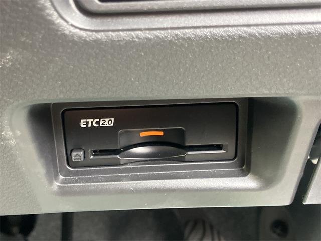 セレナ ハイウェイスターＶ　ＥＴＣ　全周囲カメラ　ナビ　ＴＶ　クリアランスソナー　オートクルーズコントロール　衝突被害軽減システム　両側電動スライドドア　オートライト　ＬＥＤヘッドランプ　スマートキー　アイドリングストップ（13枚目）