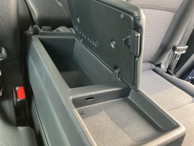 セレナ ハイウェイスターＶ　ＥＴＣ　全周囲カメラ　ナビ　ＴＶ　クリアランスソナー　オートクルーズコントロール　衝突被害軽減システム　両側電動スライドドア　オートライト　ＬＥＤヘッドランプ　スマートキー　アイドリングストップ（61枚目）