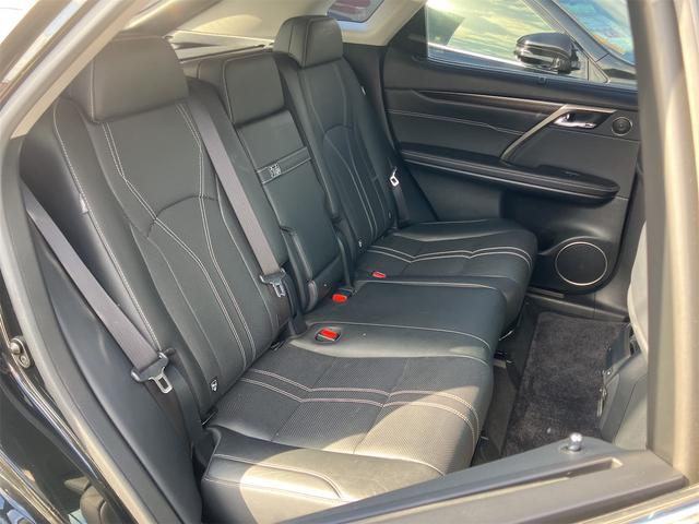 ＲＸ ＲＸ２００ｔ　バージョンＬ　全周囲カメラ　クリアランスソナー　オートクルーズコントロール　レーンアシスト　パワーシート　衝突被害軽減システム　サンルーフ　ナビ　ＴＶ　オートマチックハイビーム　オートライト　ＬＥＤヘッドランプ（64枚目）