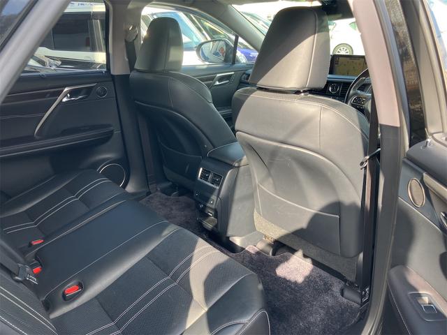 ＲＸ ＲＸ２００ｔ　バージョンＬ　全周囲カメラ　クリアランスソナー　オートクルーズコントロール　レーンアシスト　パワーシート　衝突被害軽減システム　サンルーフ　ナビ　ＴＶ　オートマチックハイビーム　オートライト　ＬＥＤヘッドランプ（65枚目）