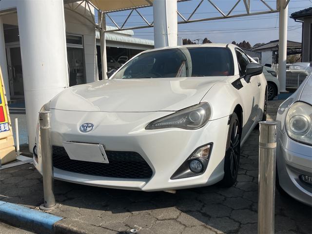 86 GTリミテッド ETC ナビ TV AT オートライト HID LEDヘッドランプ スマートキー 電動格納ミラー シートヒーター アルミホイール 盗難防止システム 衝突安全ボディ ABS ESC CD DVD再生(12枚目)