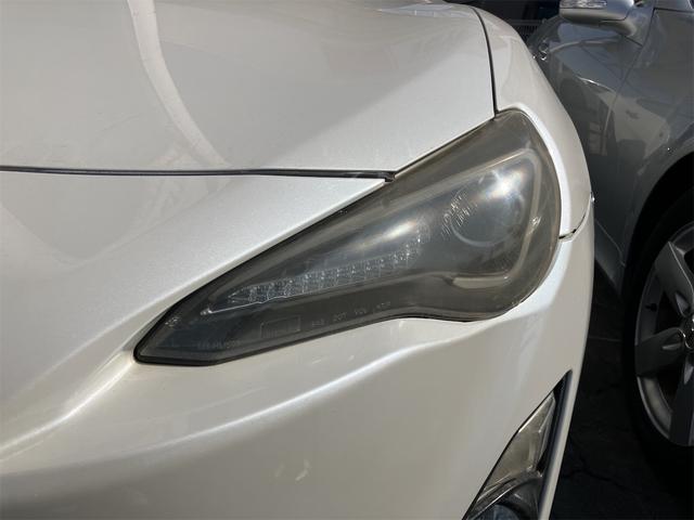 86 GTリミテッド ETC ナビ TV AT オートライト HID LEDヘッドランプ スマートキー 電動格納ミラー シートヒーター アルミホイール 盗難防止システム 衝突安全ボディ ABS ESC CD DVD再生(25枚目)