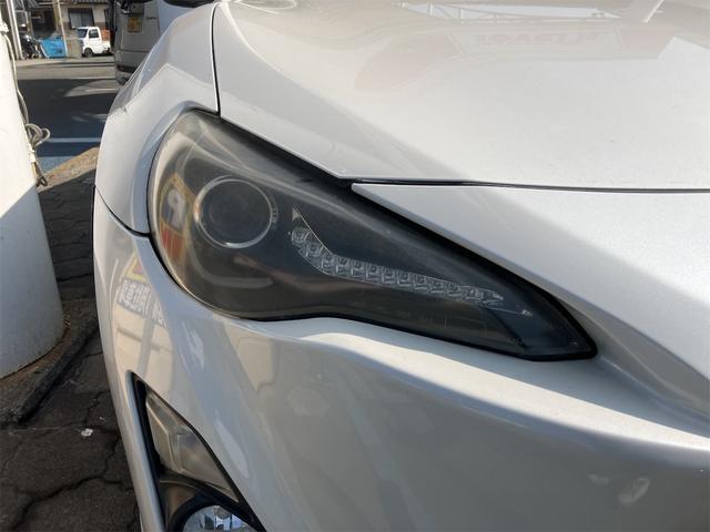 86 GTリミテッド ETC ナビ TV AT オートライト HID LEDヘッドランプ スマートキー 電動格納ミラー シートヒーター アルミホイール 盗難防止システム 衝突安全ボディ ABS ESC CD DVD再生(27枚目)