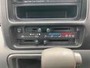 ハイゼットカーゴ 　軽バン　ＡＴ　両側スライドドア　キーレスエントリー　アルミホイール　エアコン　パワーウィンドウ　運転席エアバッグ　助手席エアバッグ（7枚目）