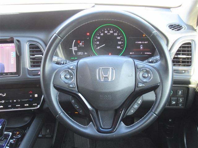 ヴェゼル 　１．５　ＨＹＢＲＩＤ　Ｚ　オートライト　ハーフレザーシート　ＬＥＤヘッドランプ　レーンアシスト　衝突被害軽減システム　キーレスエントリー　スマートキー　Ｂｌｕｅｔｏｏｔｈ　バックカメラ（10枚目）