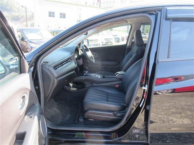 ヴェゼル 　１．５　ＨＹＢＲＩＤ　Ｚ　オートライト　ハーフレザーシート　ＬＥＤヘッドランプ　レーンアシスト　衝突被害軽減システム　キーレスエントリー　スマートキー　Ｂｌｕｅｔｏｏｔｈ　バックカメラ（16枚目）