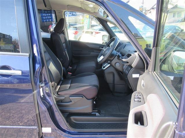 セレナ ２．０　ＨＳ　Ｖセレクション（11枚目）