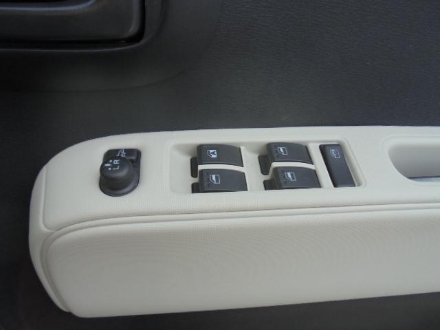 �k�h�m�d����̂��⍇���o���܂��I�ǉ��ŉ摜�����������⓮��A�܂��͋C�ɂȂ鎖������΋C�y�ɂ��A���������B�h�c�@���������U�O�U�T��