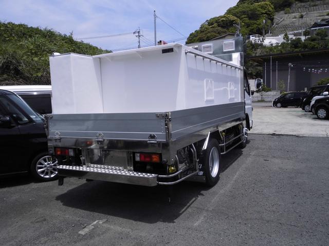 キャンター 　活魚運搬車　標準キャブ　３トンシャーシ　ボデーマリンシステム　２槽式水槽　キャブ塗装済（13枚目）