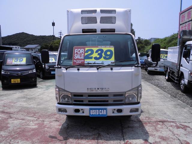エルフトラック 　冷蔵冷凍車　標準キャブ　ショートボデー　パワーゲート付　ラッシングレール２段　床板ステンレス　サイドドア付（2枚目）
