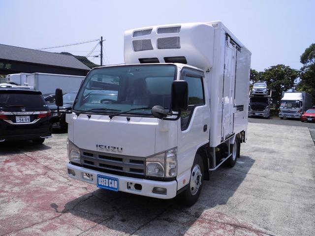 エルフトラック 　冷蔵冷凍車　標準キャブ　ショートボデー　パワーゲート付　ラッシングレール２段　床板ステンレス　サイドドア付（4枚目）