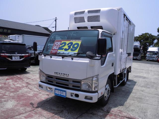 エルフトラック 　冷蔵冷凍車　標準キャブ　ショートボデー　パワーゲート付　ラッシングレール２段　床板ステンレス　サイドドア付（6枚目）
