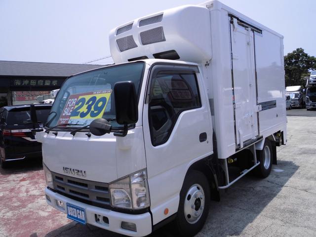 エルフトラック 　冷蔵冷凍車　標準キャブ　ショートボデー　パワーゲート付　ラッシングレール２段　床板ステンレス　サイドドア付（8枚目）
