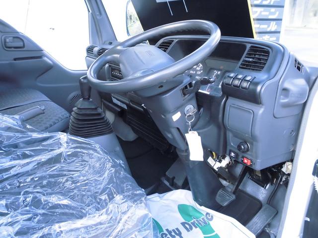 エルフトラック 　平ボデー　標準キャブ　ロングボデー　スムーサーシフト　ロープ穴　あおり上アルミ張り　エアコン　パワステ　パワーウインド　ボデー内寸長さ４３０ｃｍ　幅１８０ｃｍ（7枚目）